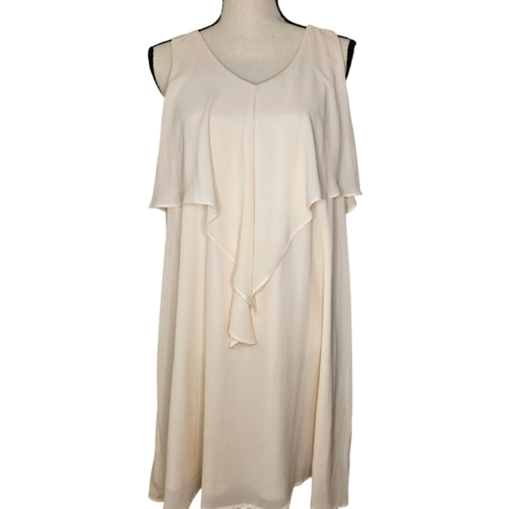 Ya Los Angeles Ivory Beaded Dress - Picture 4 of 8